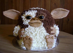 love Gizmo. all food has movie theme???