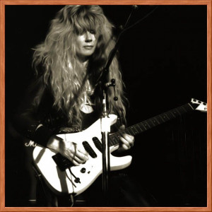 Jan Kuehnemund of Vixen was a great guitarist and was hot looking too!