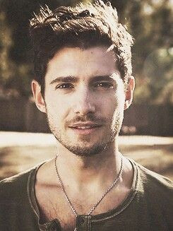 Julian Morris...he's kinda my favorite: Morris He Beautiful, Julian ...