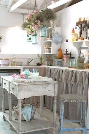 Cute kitchen with burlap curtains expose | My Shabby Chic Decor