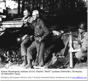 Ernest Hemingway Insieme Al Col Charles Buck Lanham