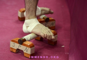 piedi kohei uchimura japan - ginnastica