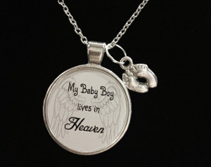 ... Boy Lives In Heaven Mother Child Angel Baby Saying Footprints Necklace