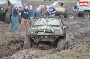 Images Of Animated Gif Of A Chevy Truck Going Through The Mud