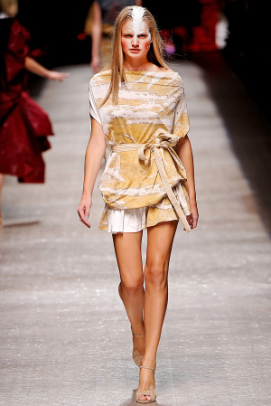 Runway Model Showlists: Couture F/W 10.11, RTW S/S 2011 (NYC, Milan ...