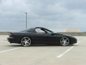 ... lt1-camaros-dont-quote-pics-camaro-005-lowered-shaved-wheels-half.jpg