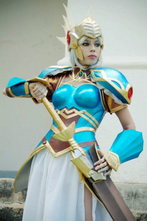 Lenneth - Valkyrie Profile - now that's nice armour! Awesome Cosplay ...