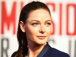 Rebecca Ferguson may star in 'The Girl on the Train' - The Economic ...