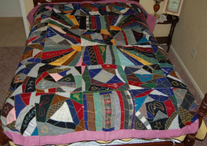 ... 1800s EMBROIDERED CRAZY QUILT~FAMILY NAMES~BIBLE VERSES~LIVE FOR GOD