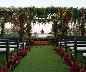 Wedding Ceremony Altar Decoration Ideas