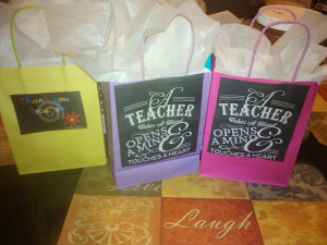 Gift Bags, Teachers Gift, Paper In Bak, Gift Ideas, Teachers ...