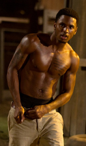 Written by Trish (@GimmeUnusual)