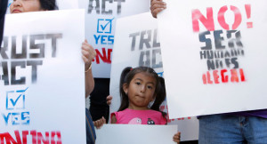 Tanya Hernandez, 4, demonstrates at a pro-immigration rally with ...
