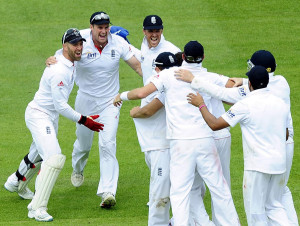 England Celebrating the after Beating India in 3rd test. England ...