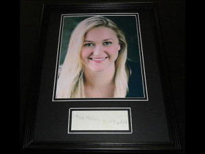 Skye McCole Bartusiak Signed Framed 11x14 Photo Display Don't Say a ...