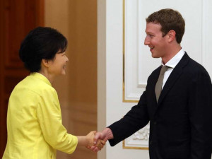 Park Geun-hye and Mark Zuckerberg korea