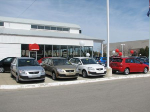 How to remain updated with rebates from new car dealership