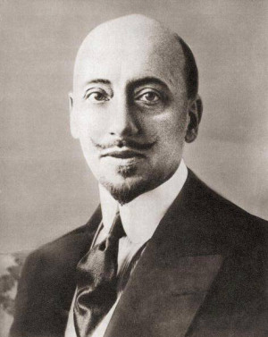 Gabriele d'Annunzio, egocentrico e fascista con la sua stupida pioggia ...