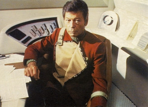 Leonard-Bones-McCoy-Star-Trek-III-leonard-bones-mccoy-6351939-599-435 ...