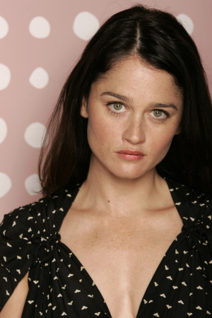 Robin Tunney Pictures