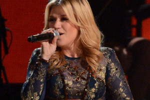 Kelly Clarkson on Going Country: ‘I Don’t Want to Be Pigeonholed ...