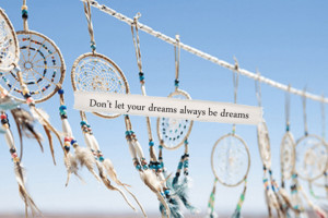 ... Inspiring Quotes That Will Motivate You to Follow Your Dreams (PHOTOS