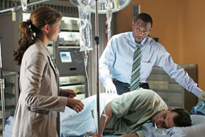 Dr. Cameron (Jennifer Morrison) and Dr. Foreman (Omar Epps)©2005 Fox ...