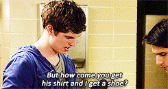 Isaac-Lahey-funny-scenes-isaac-lahey-35249148-245-130.gif