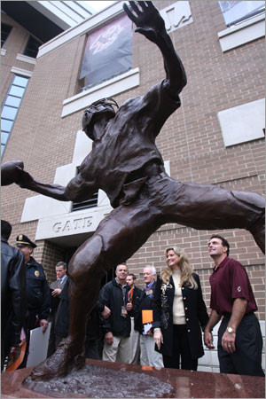 Doug Flutie Statue