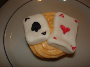 ... the Queen, we did do a playing card cupcake. 