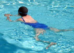 Description Swimming.breaststroke.arp.750pix.jpg