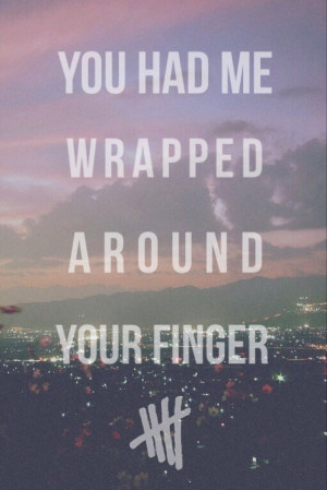 5SOS -Wrapped Around Your Finger-