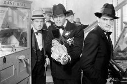 Hollywood Movies - Gangster Films of the 1930's and 1940's