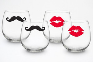 Cute Wine Glasses Wallpapers