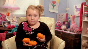 Honey Boo Boo Shows Off Her Non Existent Juggling Skills