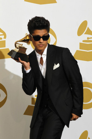 ... bruno mars david guetta next film trailers cd dvd jennifer lopez lady