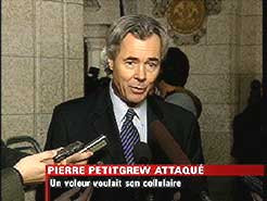 Pierre Pettigrew attaqu au m tro C te Vertu