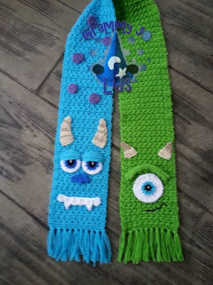 Monster Scarf pattern by JoAnne Grimm Thompson