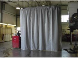 Amazon.com: The Wizards of Media Oz: Behind the Curtain of