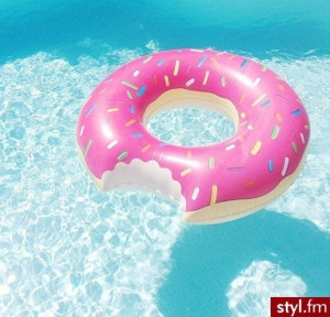 Wham O Brand Pink Donut Swimming Pool Float Tube Doughnut Fake Food 32 ...