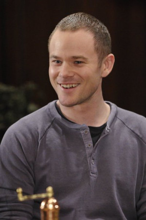 Still of Aaron Ashmore in Warehouse 13 (2009)