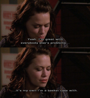 Tagged with : #one tree hill #haley james scott