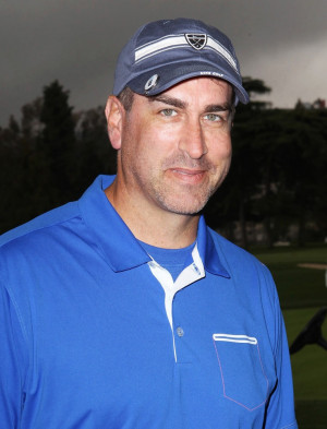 Rob Riggle Pictures