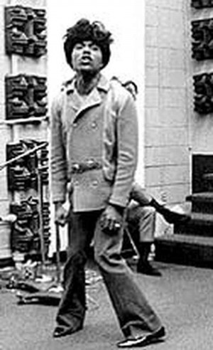 The 11 Most OMG Revelations From Joe Jonas’ Tell-All Essay