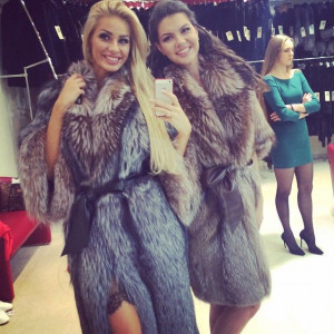 ... Fur Ii, Fox Fur, Fur Friends, Fabulous Furs, Fur Fashion, Foxes Furs