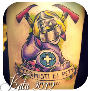 Pin Disney Winnie The Pooh Bear Temporary Tattoo dis00801jpg