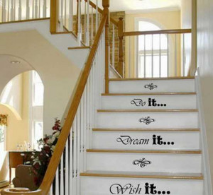 Decorating a Staircase for the Holidays ~ Madigan Made { simple ...