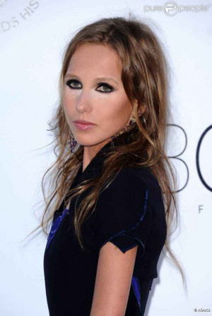 Allegra Versace Quot...