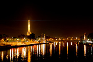 paris-2011-paris-by-night-700x700.jpg