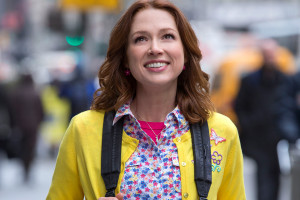 54f761acebd1a8c7648a03e7_unbreakable-kimmy-schmidt-review-cop.jpg